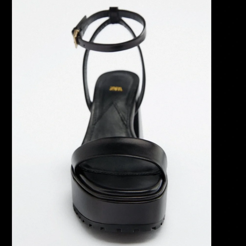 Zara leather chunky heel platforms sandals - Picture 7 of 10